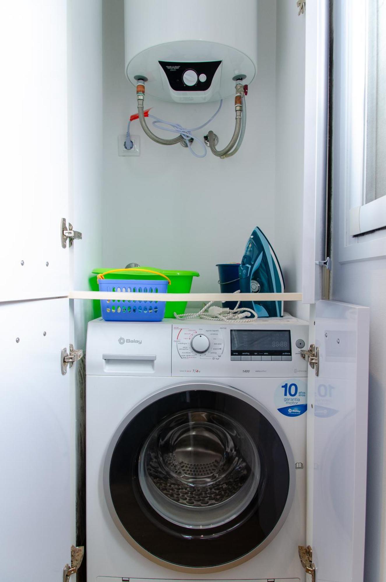 Moderno En Triana 2 Y Aire Acondicionado Appartamento