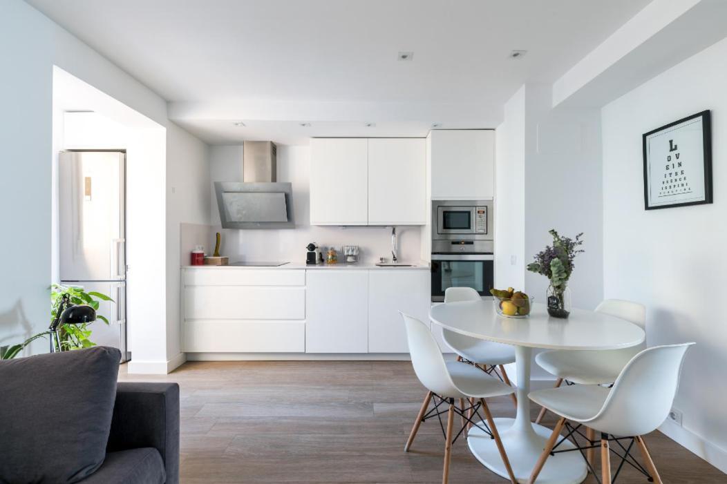 Appartamento Moderno En Triana 2 Y Aire Acondicionado *